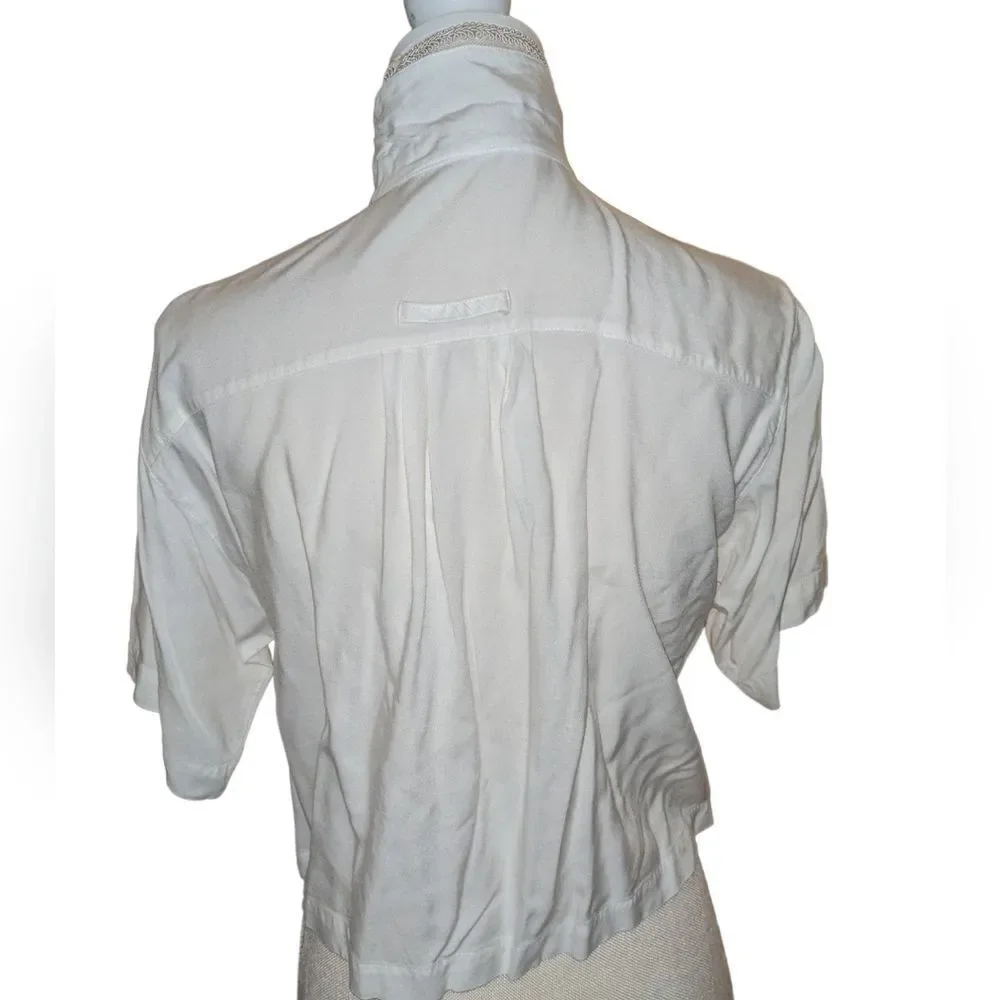 Max and Diane vintage white cropped top size Medium‎